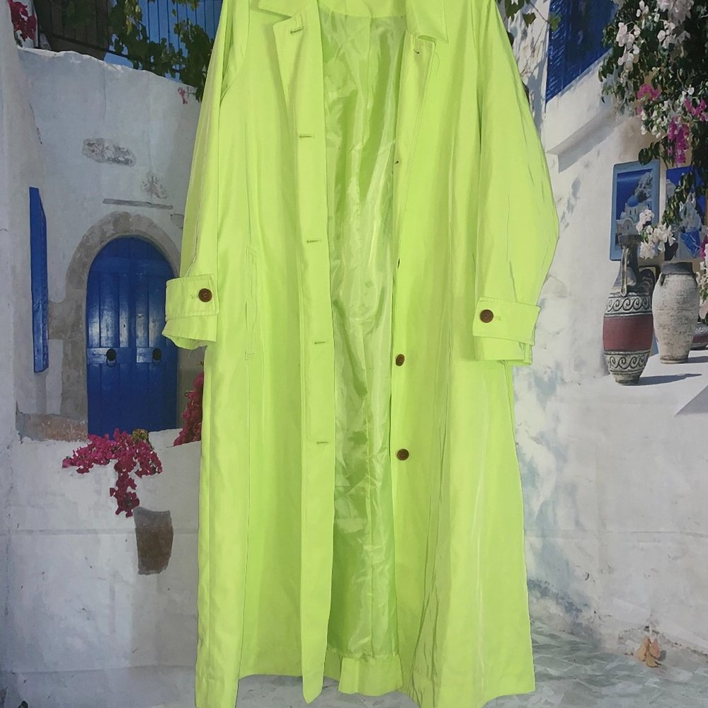 Coat - Picture 5 of 5
